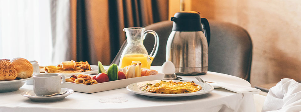 morning room service breakfast at getaway in louisiana